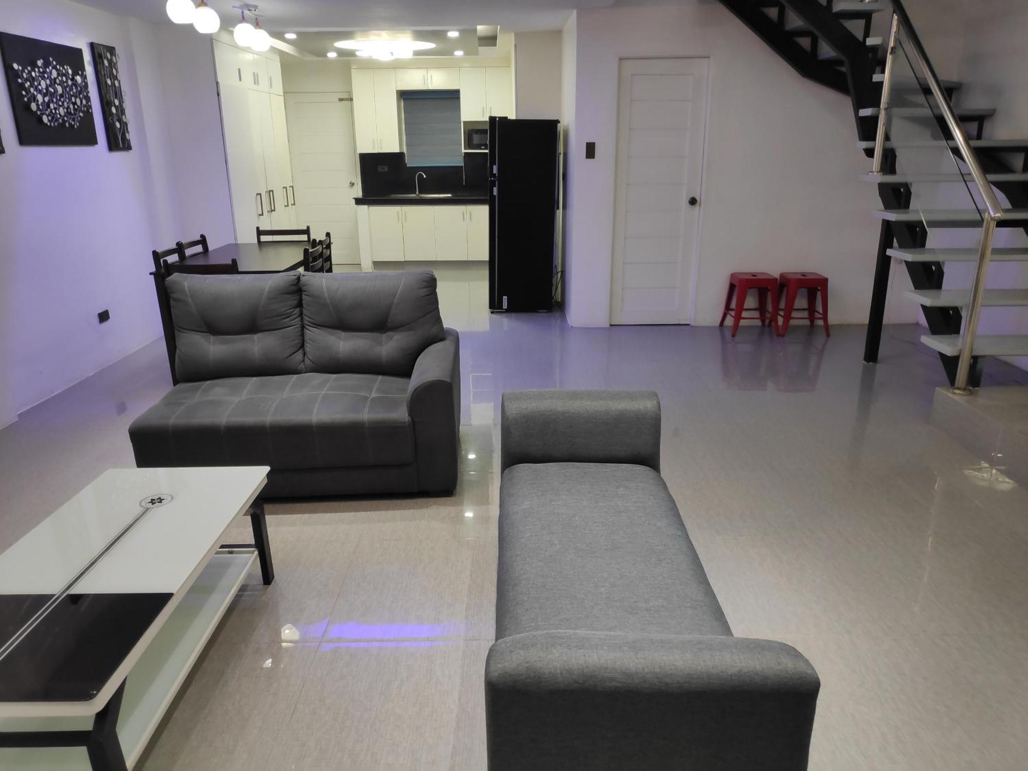Tagaytay Staycation By Naya And Darla W Free Swimming Pool, Wifi & Netflix Tagaytay City Екстериор снимка