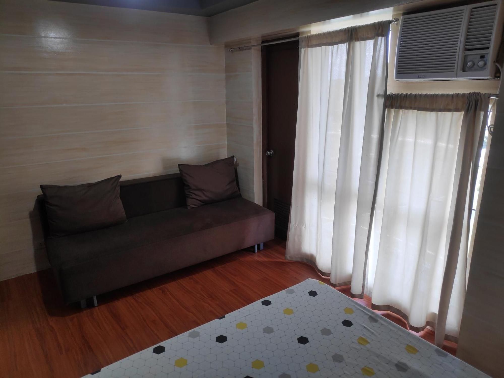 Tagaytay Staycation By Naya And Darla W Free Swimming Pool, Wifi & Netflix Tagaytay City Екстериор снимка