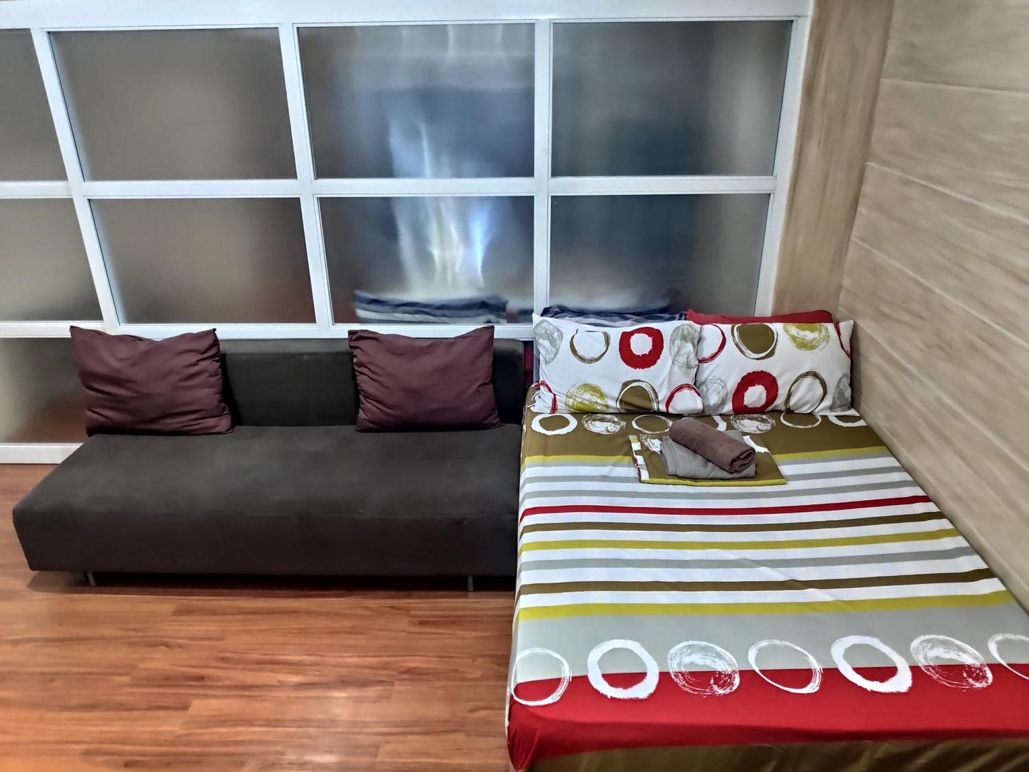 Tagaytay Staycation By Naya And Darla W Free Swimming Pool, Wifi & Netflix Tagaytay City Екстериор снимка