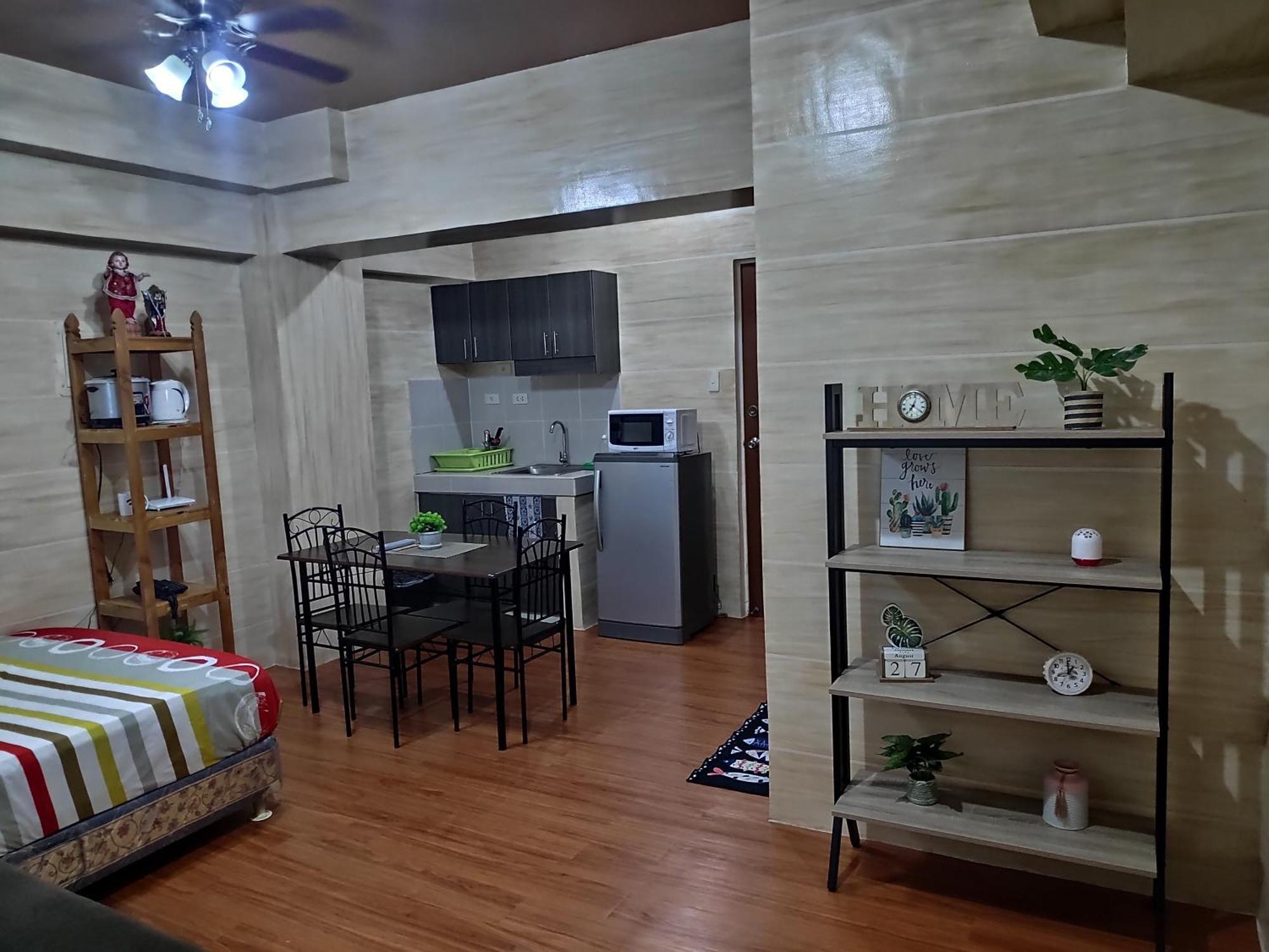 Tagaytay Staycation By Naya And Darla W Free Swimming Pool, Wifi & Netflix Tagaytay City Екстериор снимка
